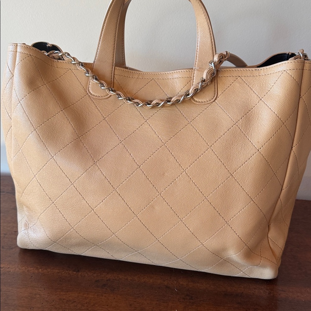 Chanel Lady Coco Shopping Tote‎ - Picture 5 of 11